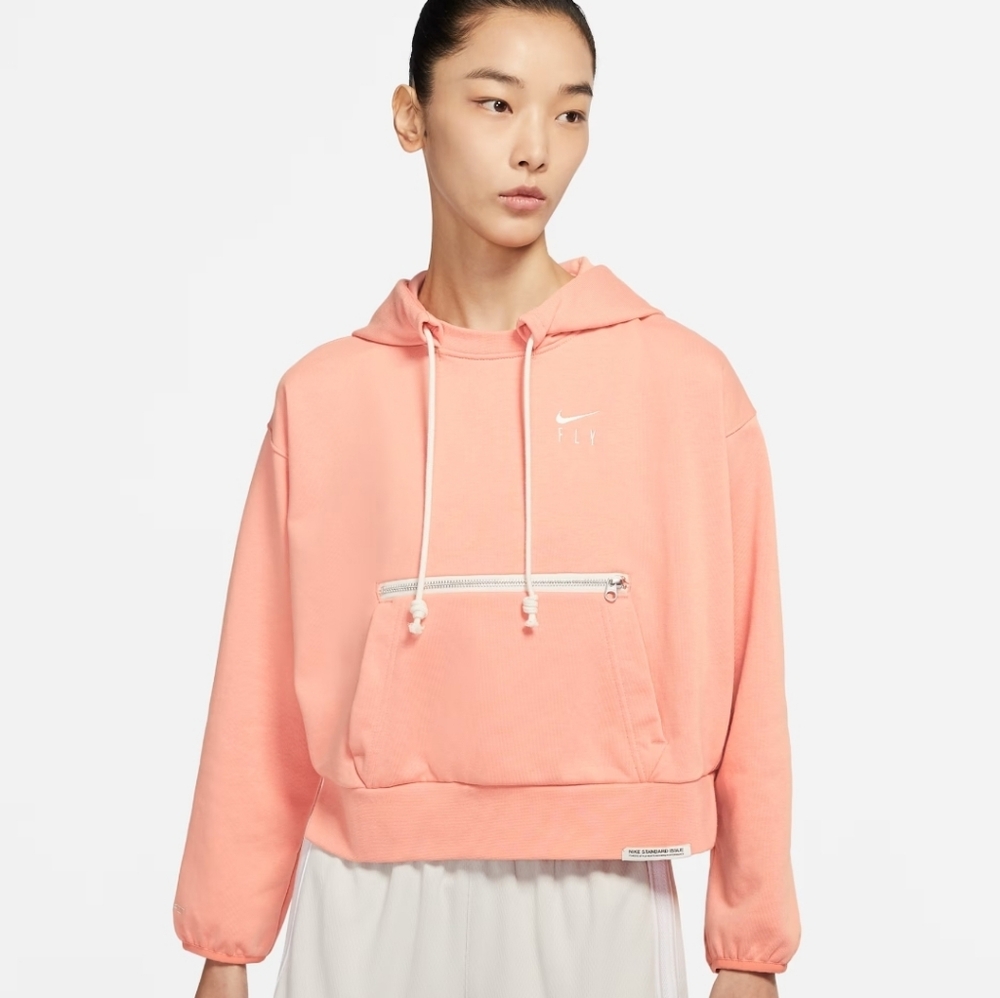 Nike Dri-FIT Swoosh Fly Standard Issue